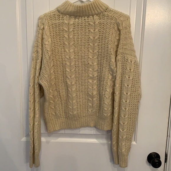 💐5/25 Deb thick warm knitted crop sweater - Picture 6 of 8